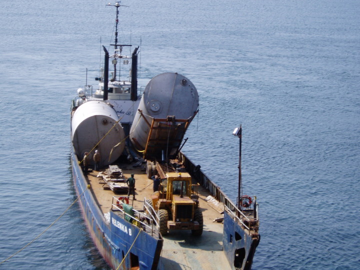 Diomede Barge Unloading 